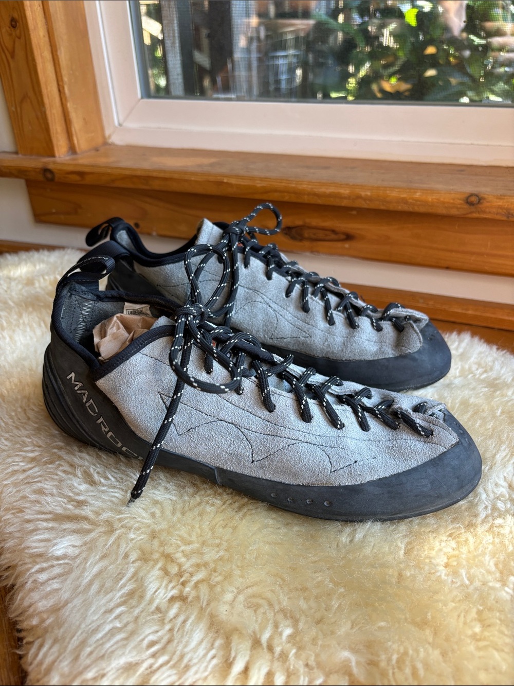 Vintage Mad Rock Phoenix Climbing Shoes